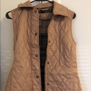 LL BEAN vest